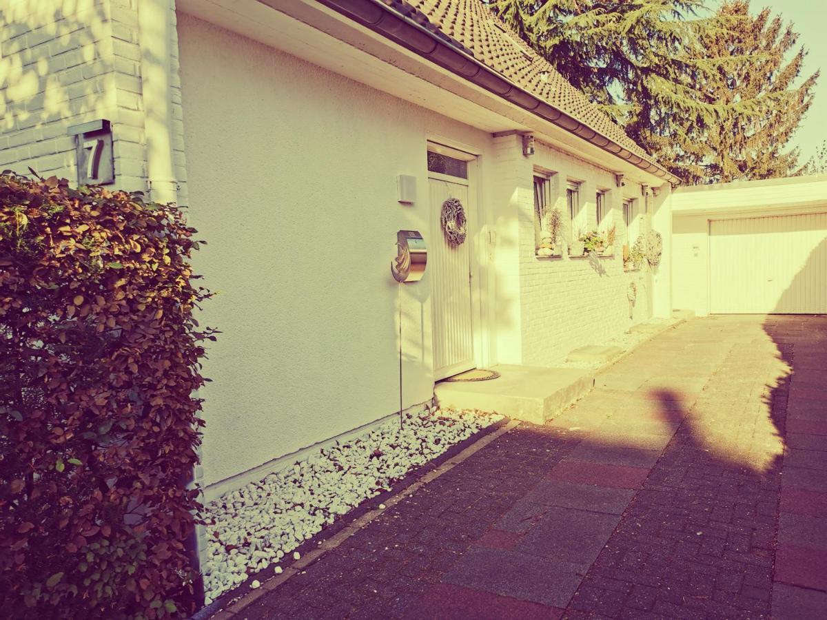 "Maison Blanche" - Das Gemuetliche Garten-Apartment Zwischen Koeln Und Duesseldorf Гревенброх Экстерьер фото